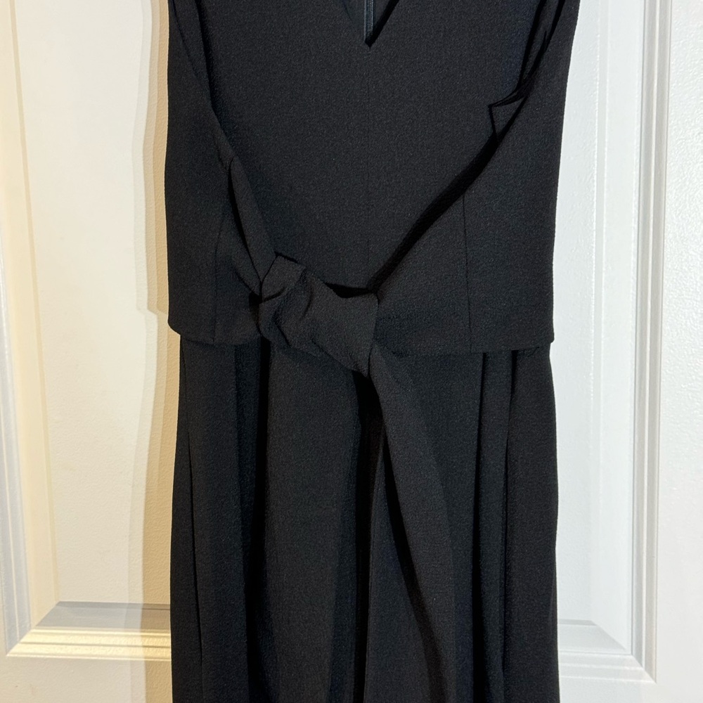 Club Monaco 6 black crepe tie front jumpsuit in beautiful condition - Picture 2 of 7